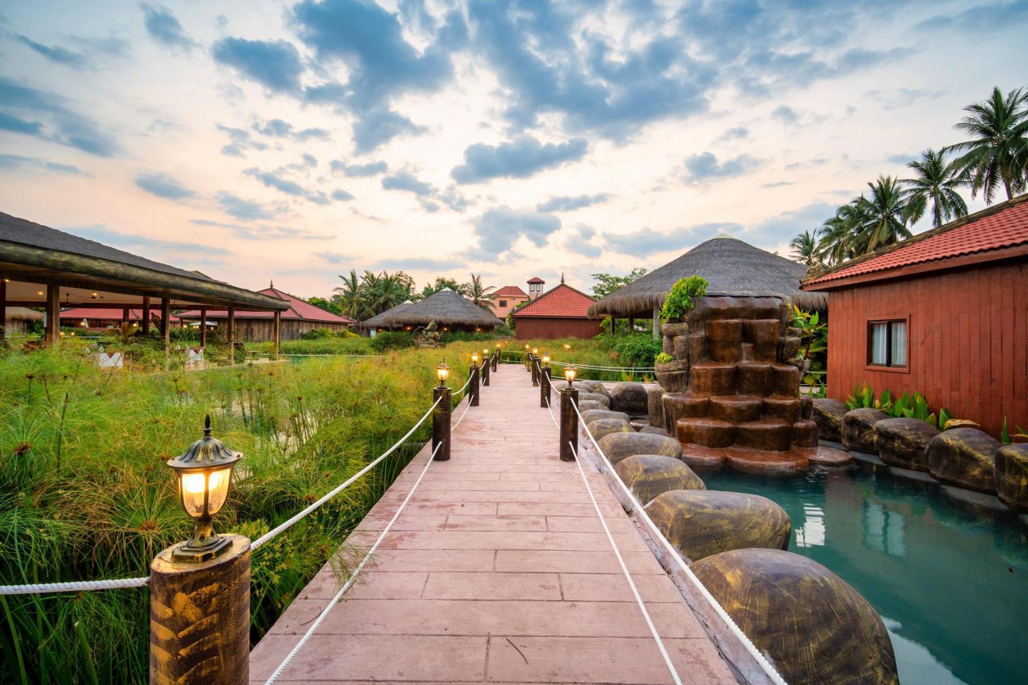 Authentic Khmer Village Resort Siem Reap Extérieur photo